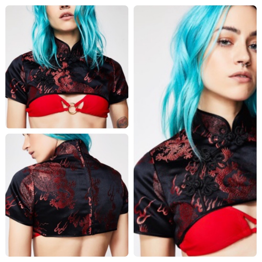 Current Mood
REGAL ATTITUDE EMBROIDERED CROP TOP